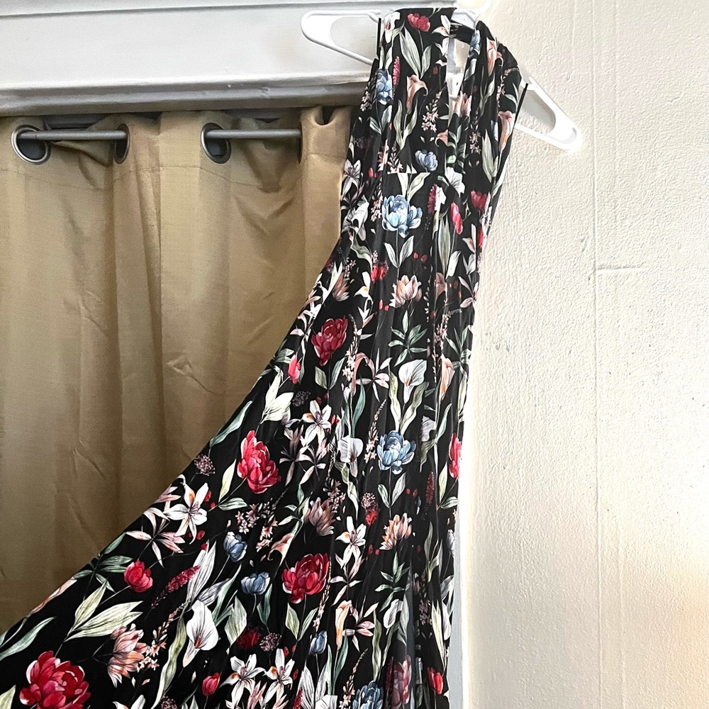 Black Floral Halter Top Maxi Dress